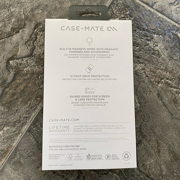 Case Mate Clear Case for iPhone 6.1” Screen Pro for MagSafe Charging - Picture 2 of 6